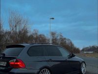 Gebraucht BMW 320 163 PS (119 kW) 2007 Grau Kombi