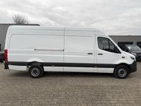 Gebraucht Mercedes Sprinter 170 PS (125 kW) 2025 Arktikweiß Van