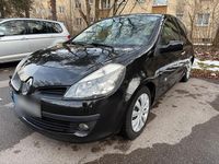 Gebraucht Renault Clio III 101 PS (74 kW) 2007 Schwarz Kleinwagen