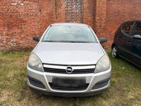 Gebraucht Opel Astra 90 PS (66 kW) 2006 Silber Limousine