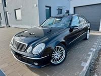 Gebraucht Mercedes E500 AMG 306 PS (225 kW) 2002 Schwarz Limousine