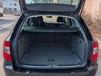 Gebraucht Skoda Superb Exclusive 170 PS (125 kW) 2015 Schwarz Kombi