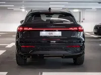 Neu Audi Q5 Sportback Sport 204 PS (150 kW) 2026 Schwarz SUV
