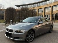 Gebraucht BMW 330 231 PS (169 kW) 2008 Silber Coupé