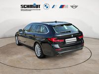 Gebraucht BMW 530 Luxury Line 286 PS (210 kW) 2022 Saphirschwarz Kombi