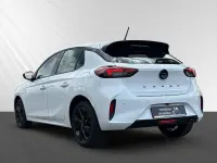 Używany Opel Corsa S 101 KM (74 kW) 2024 Biały Hatchback