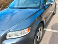 Usado Volvo V50 125 CV (91 kW) 2008 Gris Familiar