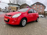 Gebraucht Hyundai i20 Edition+ 77 PS (56 kW) 2010 Rot Kleinwagen