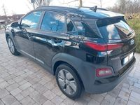 gebraucht Hyundai Kona ELEKTRO 150kW - Style Paket