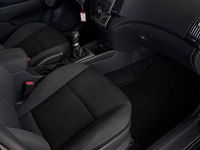 Gebraucht Hyundai i30 128 PS (94 kW) 2011 Schwarz Kombi