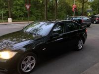 gebraucht BMW 320 i Limousine