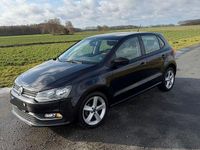 Gebraucht VW Polo 90 PS (66 kW) 2015 Schwarz Kleinwagen