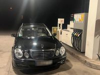 Second-hand Mercedes E280 190 CP (139 kW) 2008 Negru Break