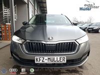 Gebraucht Skoda Octavia 150 PS (110 kW) 2024 Grau graphite metallic/grau Kombi
