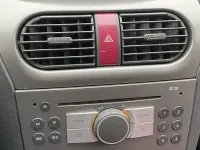 Gebraucht Opel Corsa 80 PS (58 kW) 2004 Rot Kleinwagen