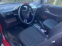 Gebraucht Toyota iQ 68 PS (50 kW) 2009 Rot Kleinwagen