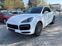 Second-hand Porsche Cayenne 340 CP (250 kW) 2022 Alb SUV