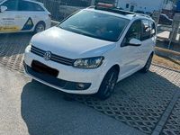 Gebraucht VW Touran 170 PS (125 kW) 2011 Weiß Van / Kleinbus