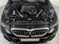 Gebraucht BMW 530e M Sport 299 PS (219 kW) 2026 Schwarz Limousine