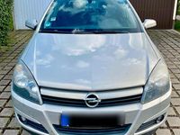 Gebraucht Opel Astra Enjoy 90 PS (66 kW) 2005 Silber Limousine