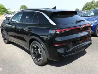 Neu VW T-Roc R-line 150 PS (110 kW) 2026 Grenadilla black metallic SUV