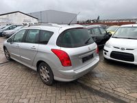 Gebraucht Peugeot 308 112 PS (82 kW) 2012 Schwarz Kombi