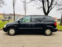 Gebraucht Chrysler Voyager 147 PS (108 kW) 2005 Schwarz Van / Kleinbus