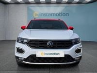 Używany VW T-Roc 190 KM (139 kW) 2021 Srebrny SUV