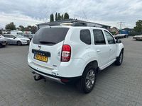 Gebraucht Dacia Duster Lauréate 125 PS (91 kW) 2017 Weiß SUV