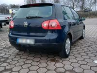 Gebraucht VW Golf IV 75 PS (55 kW) 2005 Blau Kleinwagen
