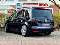 Gebraucht VW Touran Highline 140 PS (102 kW) 2011 Schwarz Van / Kleinbus