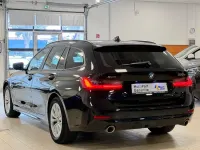 Gebraucht BMW 330 Performance 252 PS (185 kW) 2022 Schwarz Limousine