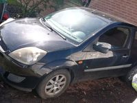 gebraucht Ford Fiesta 1.3 Benzin