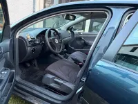 Gebraucht VW Golf V 105 PS (77 kW) 2006 Blau Kleinwagen