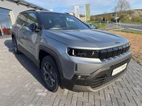 Neu Jeep Compass 145 PS (106 kW) 2025 Yosemite grey/dach in schwarz SUV