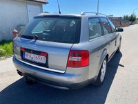 Second-hand Audi A6 170 CP (125 kW) 2001 Gri Break