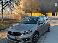 Gebraucht Fiat Tipo 95 PS (69 kW) 2020 Beige Kombi