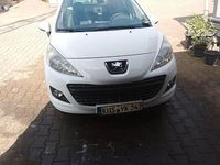 Gebraucht Peugeot 207 92 PS (67 kW) 2013 Weiß Kombi