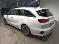Gebraucht Kia Ceed Spirit 141 PS (103 kW) 2022 Weiß Kleinwagen