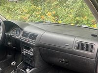 Gebraucht VW Golf IV 100 PS (73 kW) 2002 Blau Kleinwagen