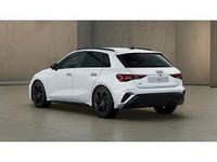 Gebraucht Audi A3 S-Line 150 PS (110 kW) 2024 Gletscherweiß metallic Limousine