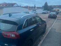 Gebraucht Kia Niro 141 PS (103 kW) 2018 Blau SUV