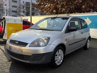 Gebraucht Ford Fiesta 80 PS (58 kW) 2006 Silber Kleinwagen