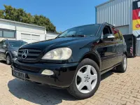 Gebraucht Mercedes ML270 163 PS (119 kW) 2001 Schwarz SUV
