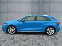 Używany Audi A3 S-Line 150 KM (110 kW) 2023 Niebieski Sedan/Limuzyna