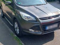 Gebraucht Ford Kuga 150 PS (110 kW) 2015 Grau SUV