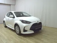 Gebraucht Toyota Yaris 72 PS (52 kW) 2021 Super white Kleinwagen