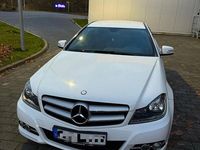 Gebraucht Mercedes C180 156 PS (114 kW) 2012 Weiß Coupé