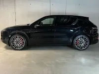 Neu Porsche Cayenne S 475 PS (349 kW) 2026 Chromitschwarzmetallic SUV
