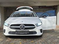 Gebraucht Mercedes A200 163 PS (119 kW) 2022 Weiß Limousine